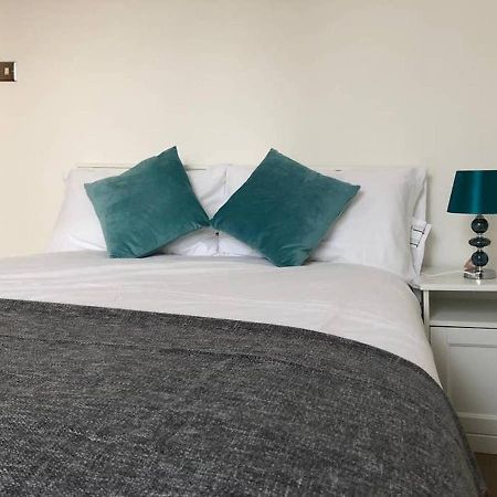 Eurostar Budget Rooms - Next To Kings Cross & Eurostar Train Station London Exterior photo