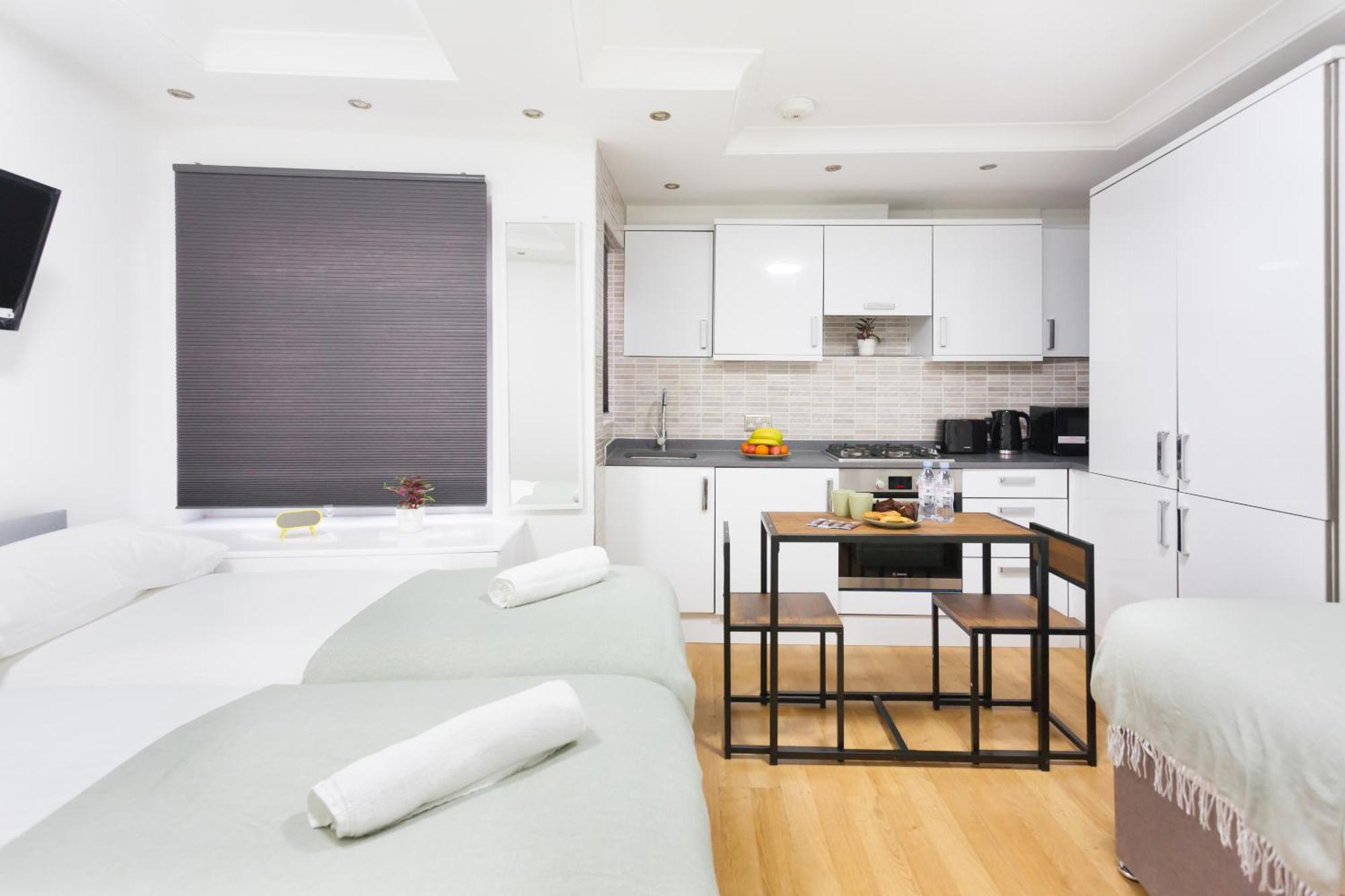 Eurostar Budget Rooms - Next To Kings Cross & Eurostar Train Station London Exterior photo